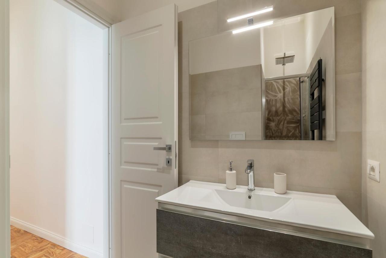 רומא Rione Prati Elegant Apartment With Balcony מראה חיצוני תמונה